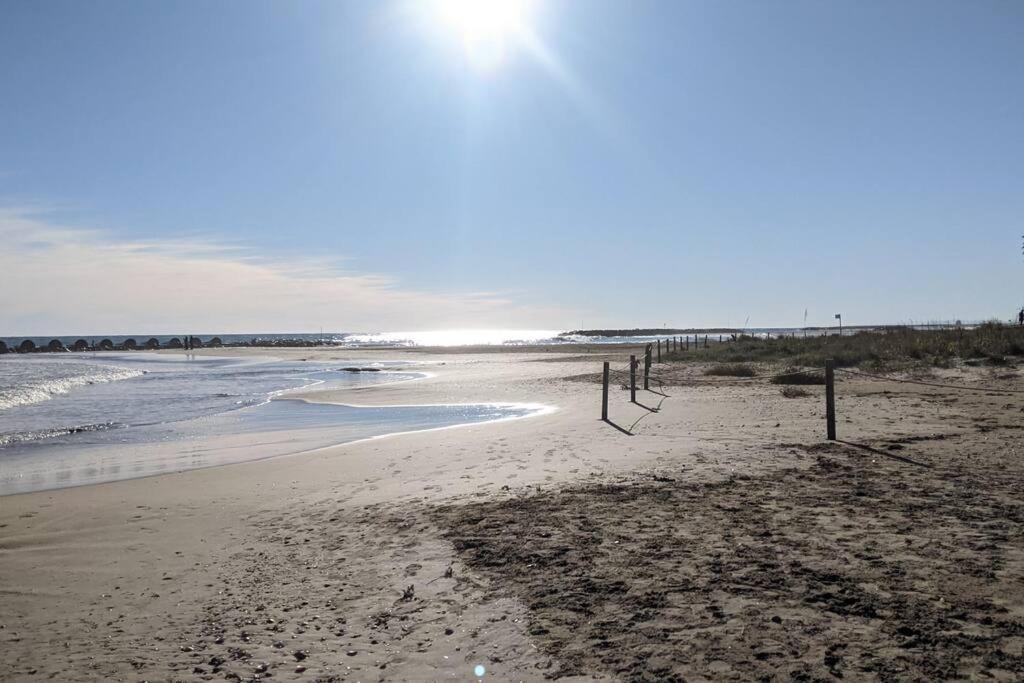 Nice Beachside 2-Bd Apt Near Barcelona Cunit Eksteriør bilde