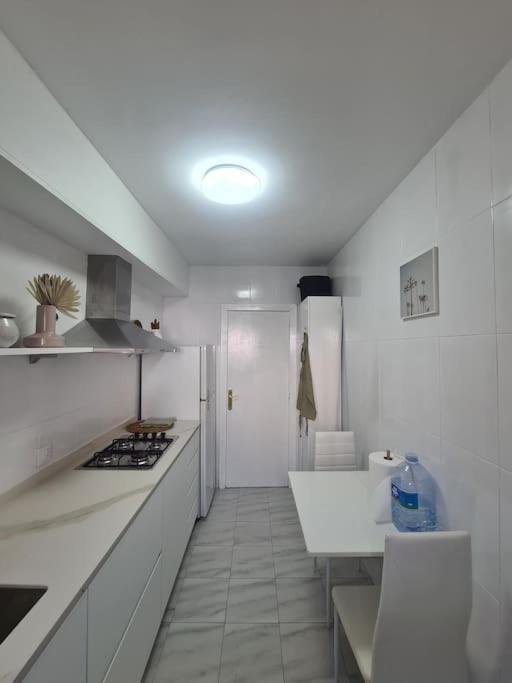 Nice Beachside 2-Bd Apt Near Barcelona Cunit Eksteriør bilde
