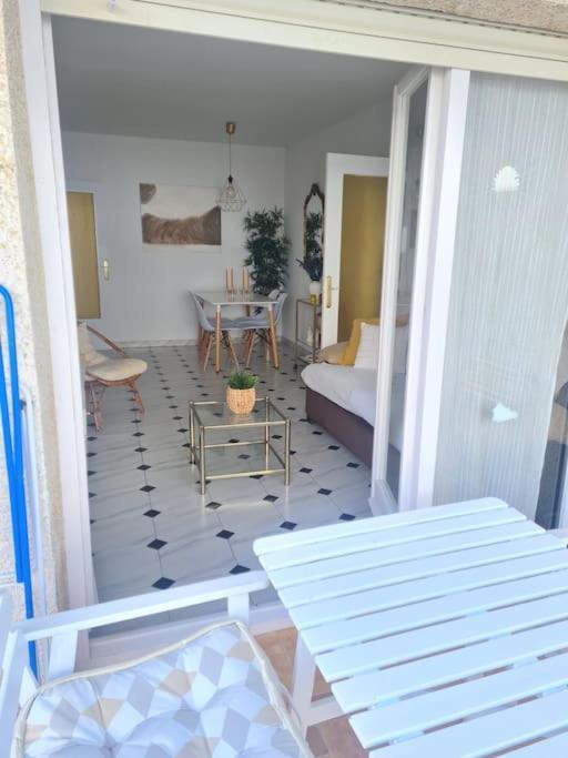 Nice Beachside 2-Bd Apt Near Barcelona Cunit Eksteriør bilde
