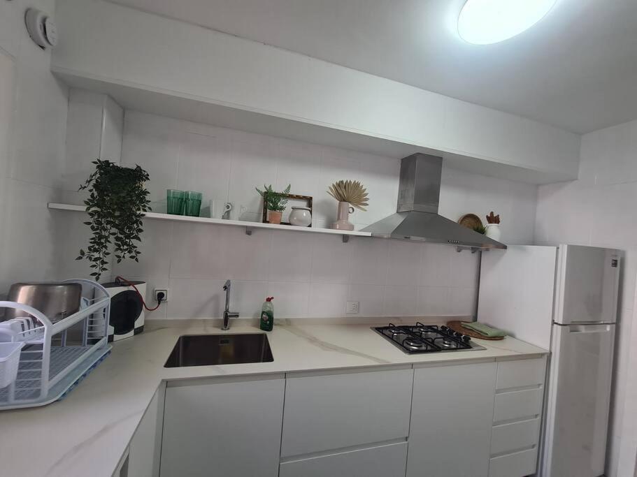 Nice Beachside 2-Bd Apt Near Barcelona Cunit Eksteriør bilde