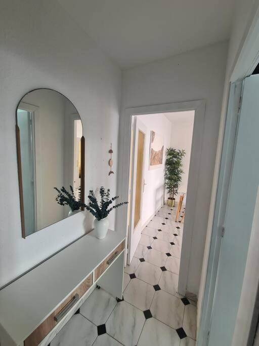 Nice Beachside 2-Bd Apt Near Barcelona Cunit Eksteriør bilde