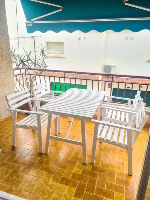 Nice Beachside 2-Bd Apt Near Barcelona Cunit Eksteriør bilde