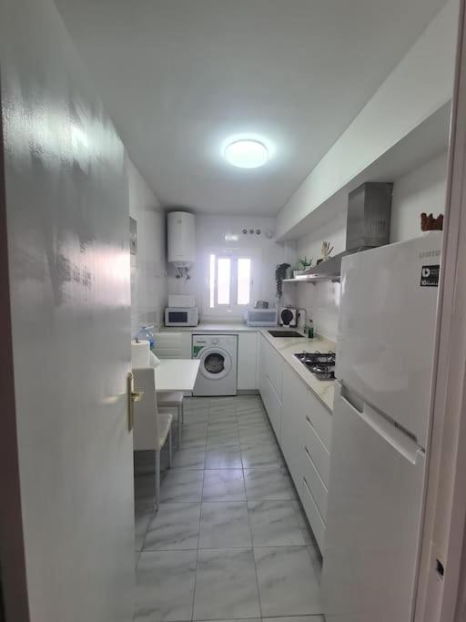 Nice Beachside 2-Bd Apt Near Barcelona Cunit Eksteriør bilde