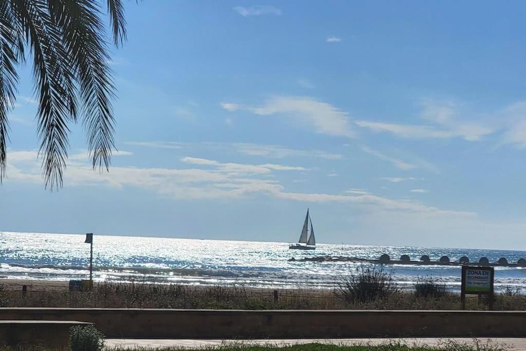 Nice Beachside 2-Bd Apt Near Barcelona Cunit Eksteriør bilde
